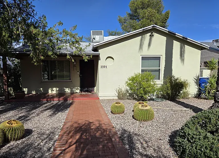 2501 E Drachman St — Photo 1