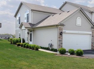 1659 Fredericksburg Ln, Aurora, IL 60503