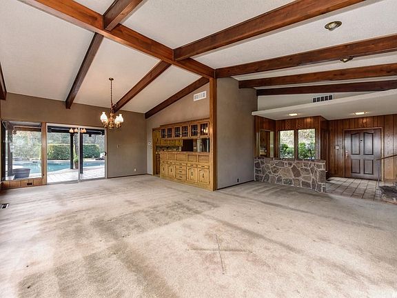 5th image of 2100 Boyer Dr