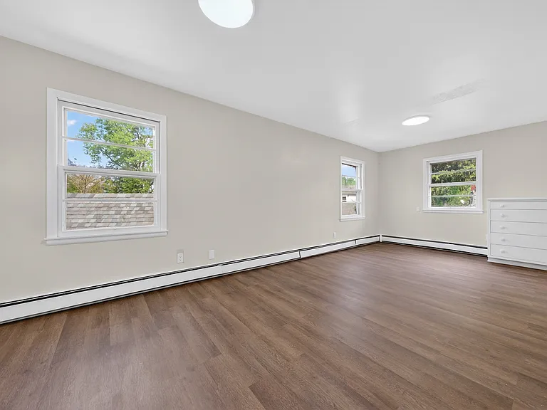 2206 S Courtland Ave — Photo 11