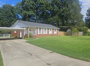 4131 Woodgreen Ter, Charlotte, NC 28205