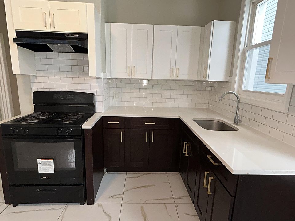 1st image of 21 Chelsea Ave #G1