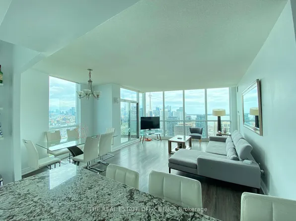219 Fort York Blvd #2-UPH, Toronto, ON M5V 1B1