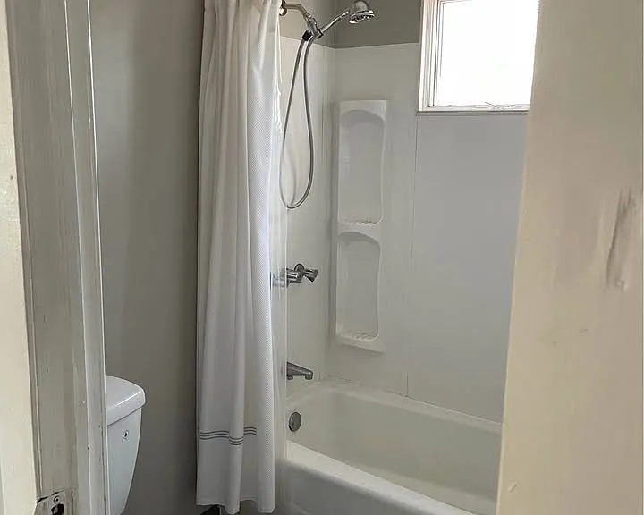 156 Shore Dr — Photo 6