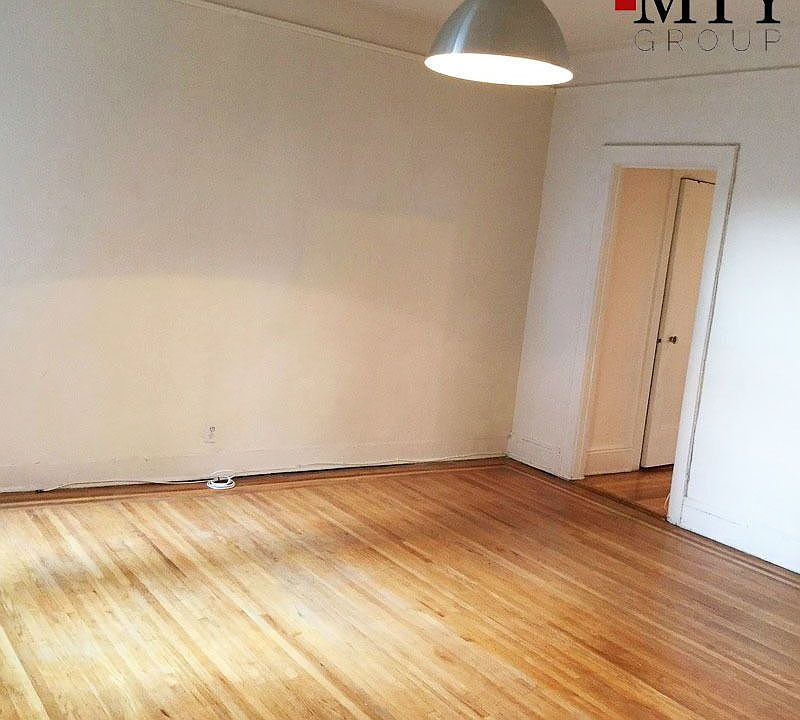 2nd image of 4534 47th St APT 4B