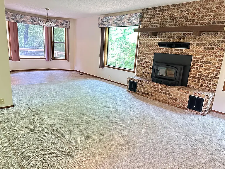 329 McDonald Meadows Pkwy — Photo 7