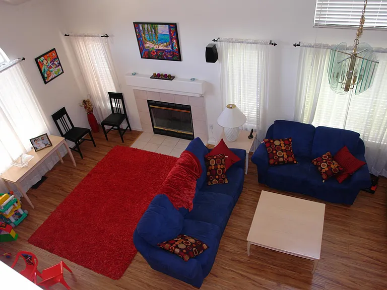 1109 Sikes Ct — Photo 5