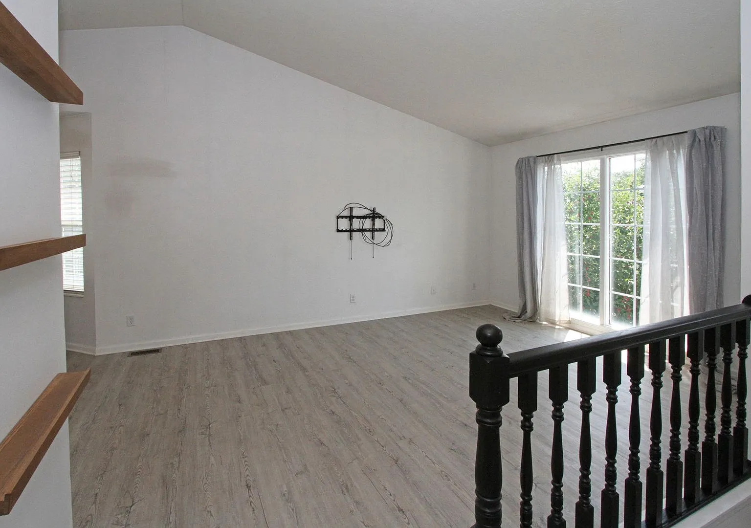 Timber Ridge Split Foyer — Photo 3