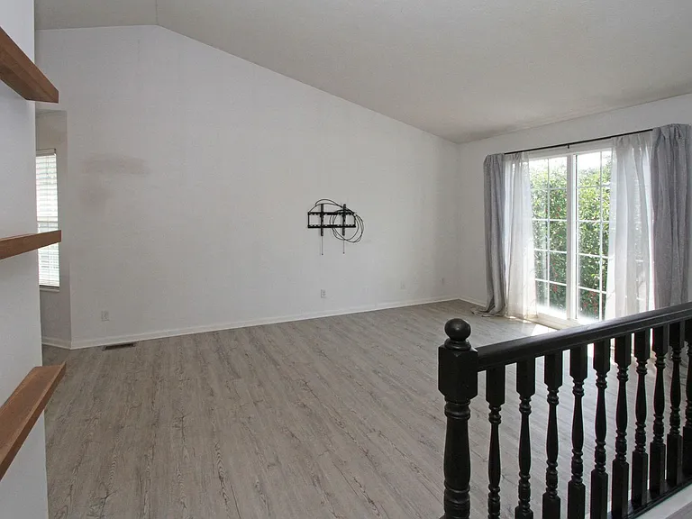 3540 W Garfield St — Photo 3