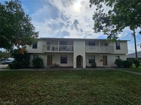626 SE 13th Ct