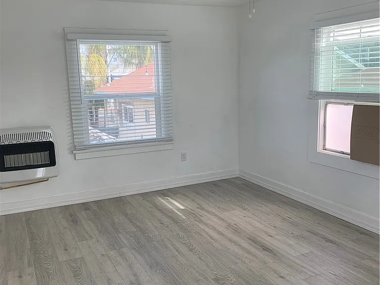 315 W Colton Ave #1/2 — Photo 4