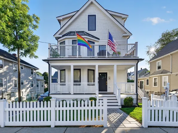 66 Farquhar St #1, Roslindale, MA 02131