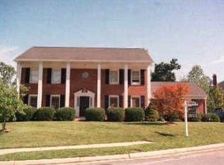 12534 Lieutenant Nichols, Fairfax, VA 22033