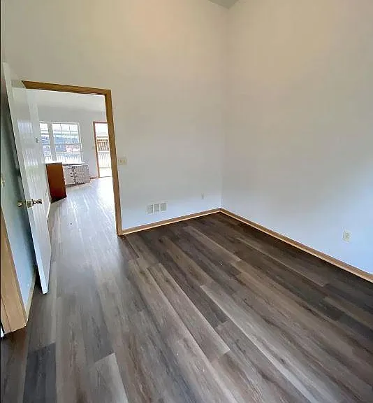 9516 Main Entrance Dr — Photo 14