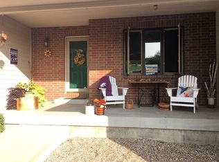 5405 Tuttle Cove Rd, Manhattan, KS 66503