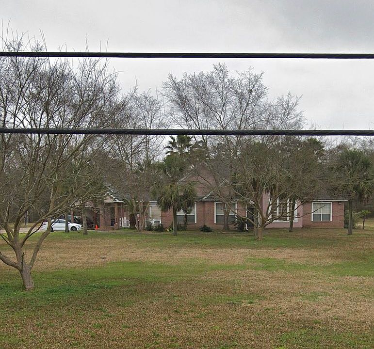 1st image of 48300 Stafford Rd
