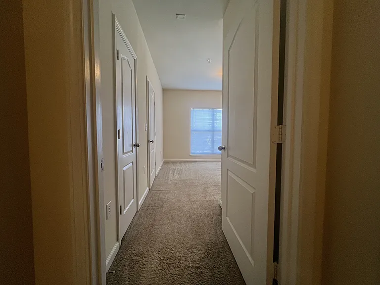 Wesley Kensington Apartments at Stonecrest — Photo 195