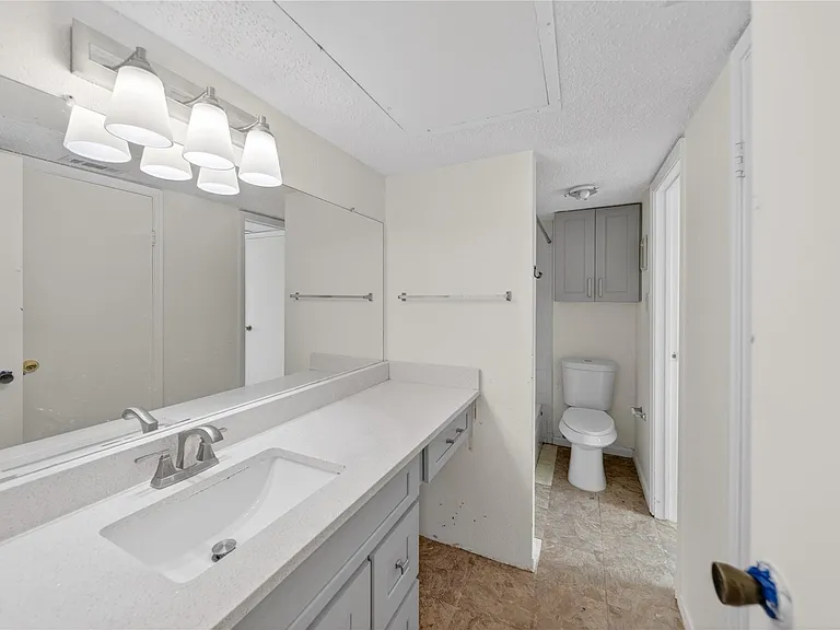 2750 Holly Hall St #1706 — Photo 16