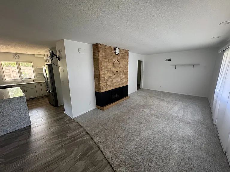 1812 Belle Ave — Photo 4