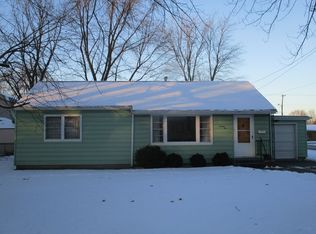 710 E Buckner St, Tuscola, IL 61953