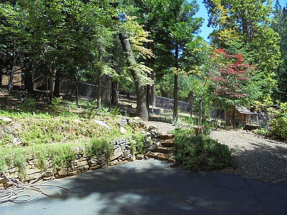 5th image of 5368 Begonia Dr