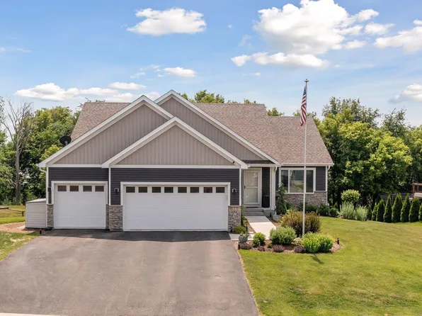 935 Lakewood Trl, Nya, MN 55397