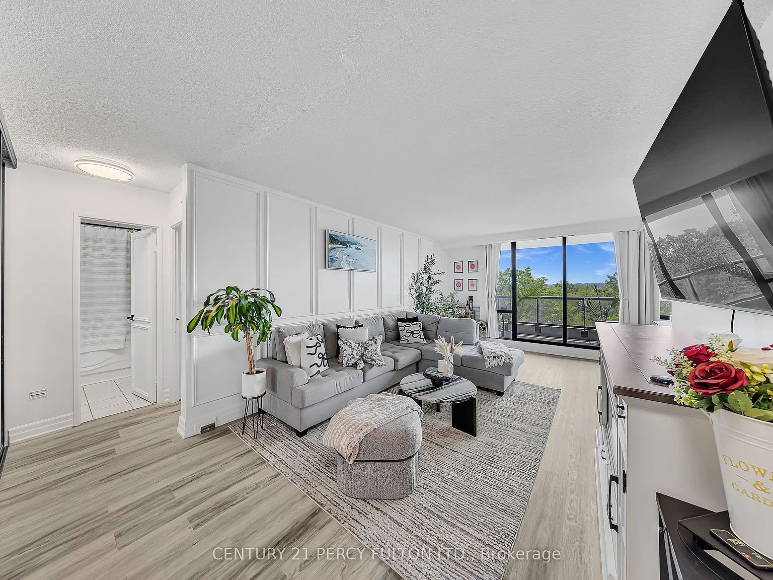 1 bed, $2,500 — Photo 2