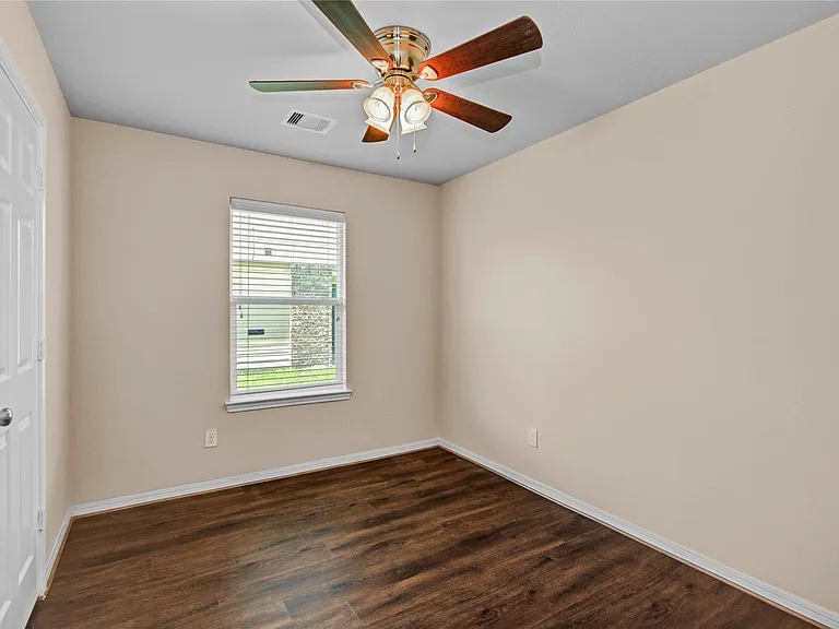 5939 Brenwood Trails Ln — Photo 17