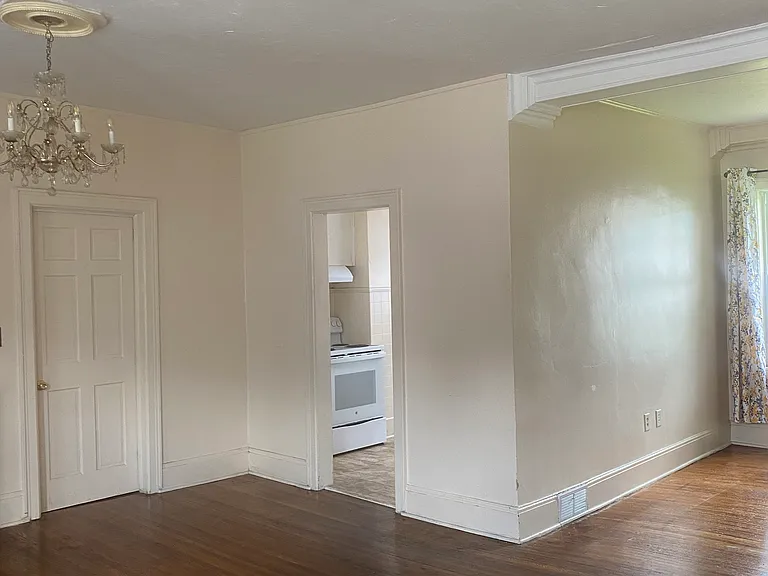 1293 Main St — Photo 14