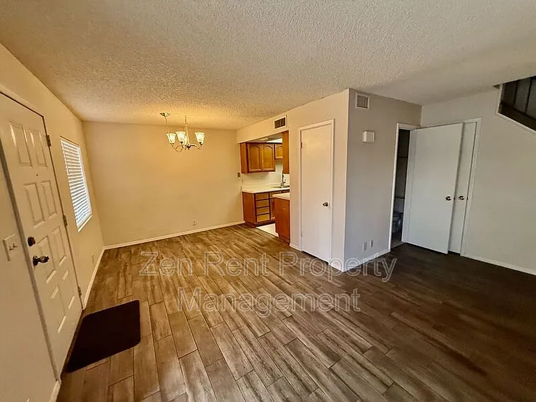 286 W Palomino Dr #146 — Photo 9