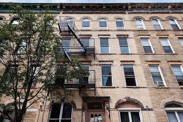 Rented by BH Brokerage Group | media 2