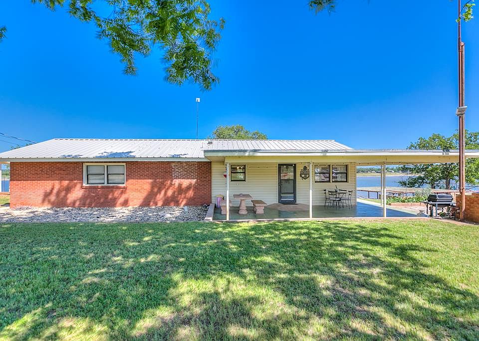 1st image of 348 Eds Rd