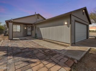 700 E Bantam Rd, Tucson, AZ 85706