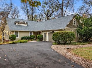 7555 W 92nd St, Zionsville, IN 46077