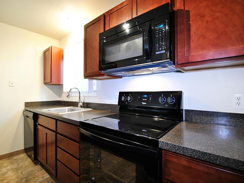 1st image of 3136 Chelsea Cir