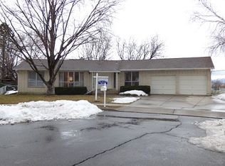 530 S Canyon Dr, Springville, UT 84663