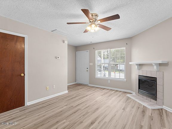 3rd image of 2065 Brandymill Ln