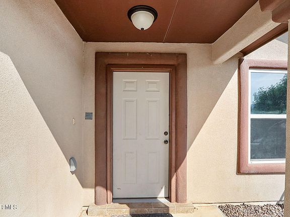 3rd image of 10680 Canyon Sage Dr