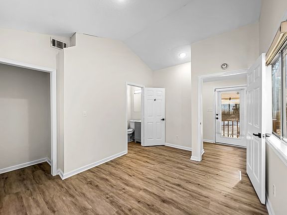 5th image of 803 Lichfield Rd