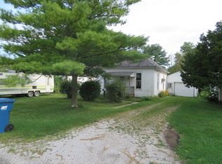 845 E Young Ave, Hoopeston, IL 60942