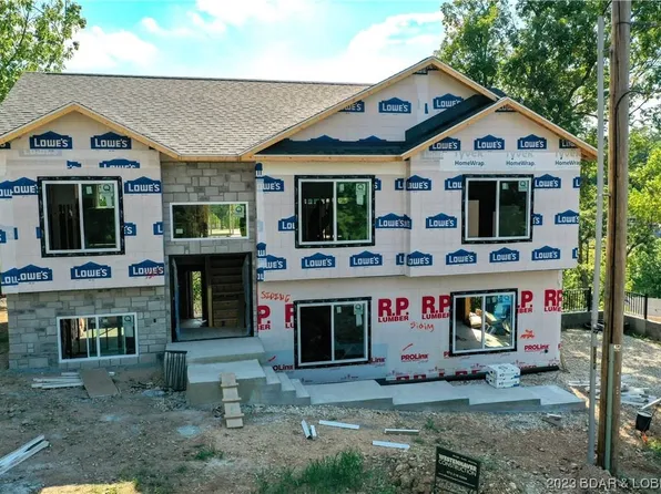 1599 Mockingbird Ln, Osage Beach, MO 65065