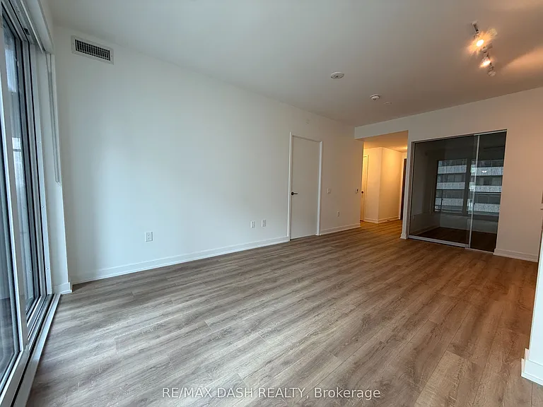 628 Church St #3601 — Photo 16