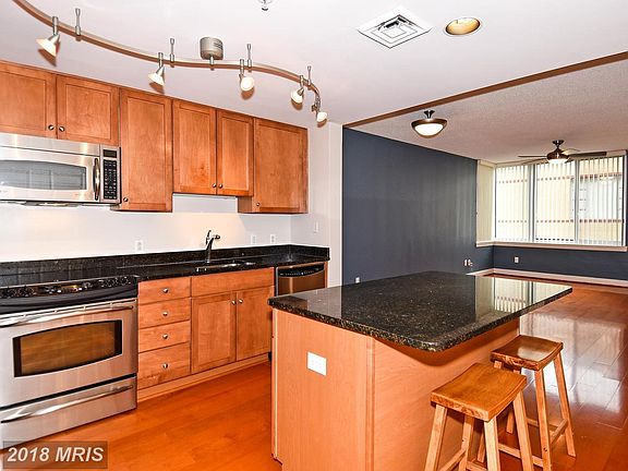 2nd image of 1020 N Highland St Unit 509