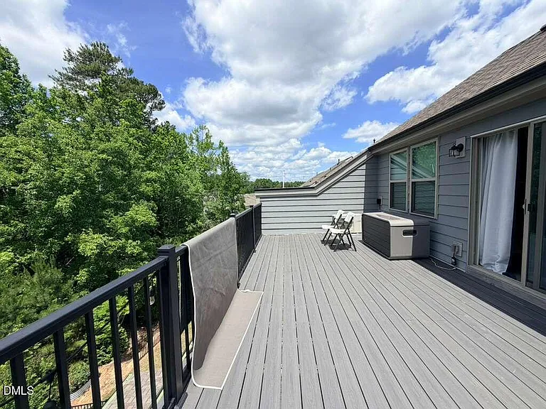 2222 Bohan Ct — Photo 41