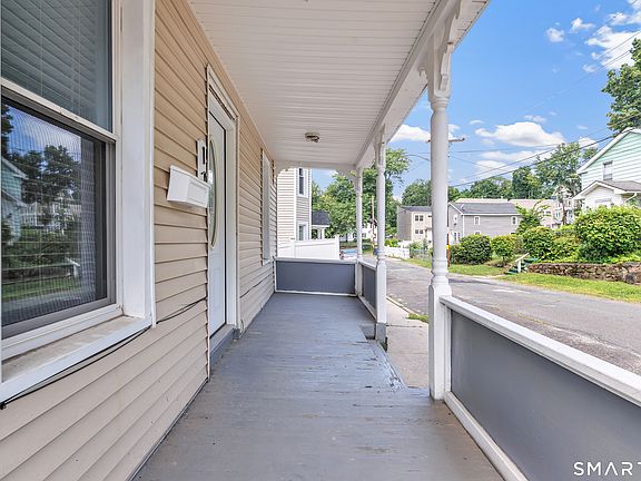 4th image of 17 Sarsfield Street