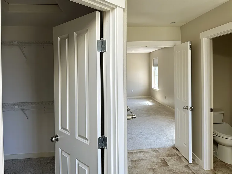 1848 Miller Dr — Photo 10