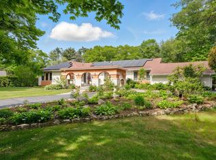 18 Karen Ln, Dartmouth, MA 02747