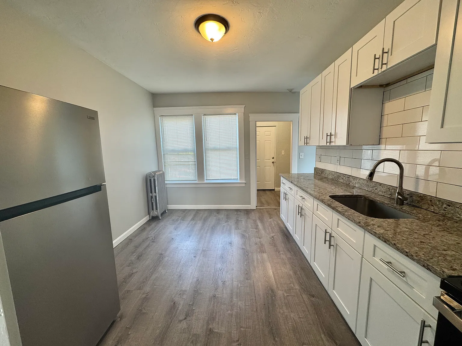 2 bed, $1,950 — Photo 2