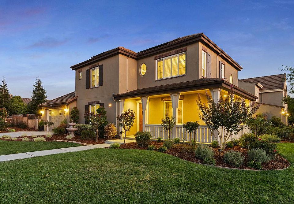 1st image of 1735 Espana Way