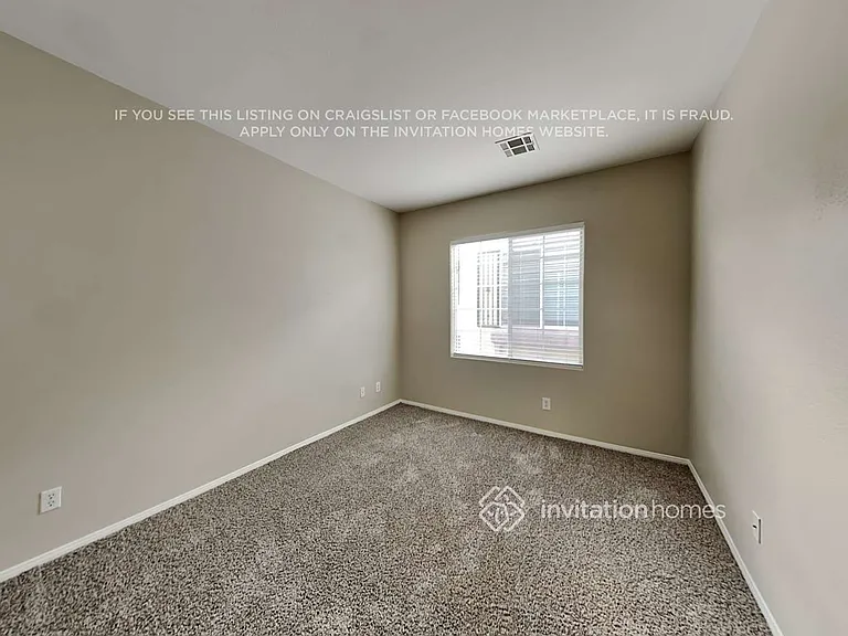 8561 Peaceful Dreams St — Photo 12